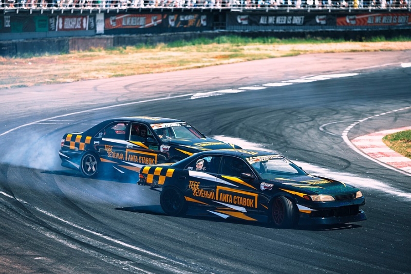 Drift Expo 2026 собрал более 250 участников, среди которых — легенда дрифта Кейичи Цучия