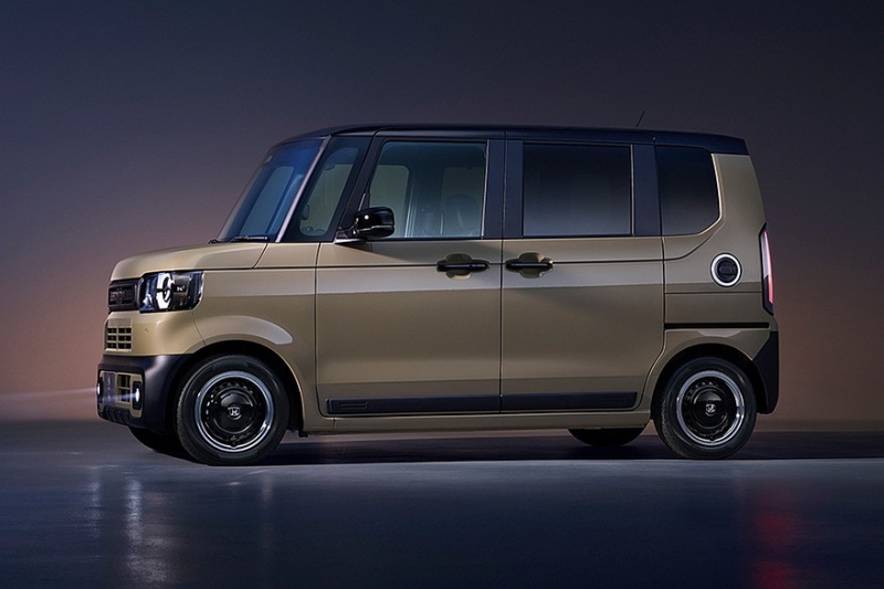 Honda N-Box: больше агрессии для молодёжного Custom, почерневший &laquo;кроссовер&raquo; и кое-что ещё