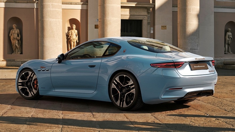 Maserati обновила GranTurismo и GranCabrio: больше углов в дизайне и более мощный V6