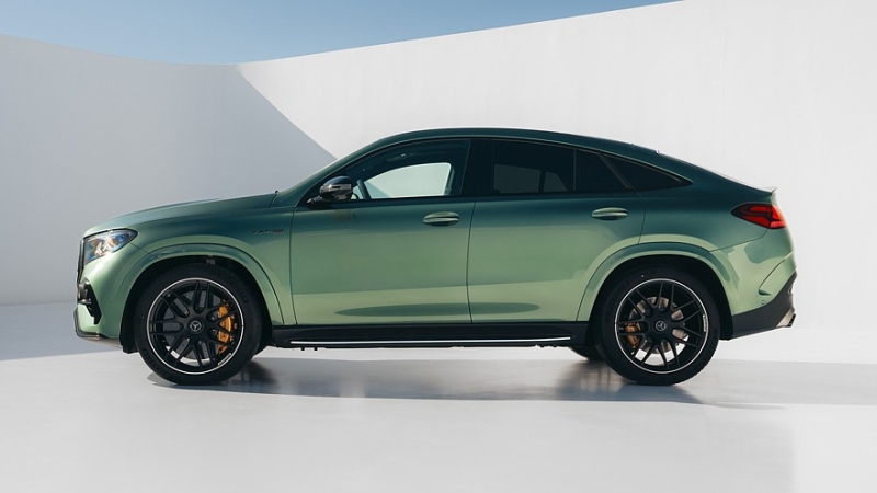 Mercedes‑AMG рассекретил обновлённые топовые кроссоверы GLE 63 S и GLS 63