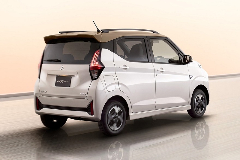 Обновлённый электрокар Mitsubishi eK X EV: больше не &laquo;кроссовер&raquo;