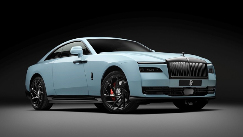 Rolls-Royce Spectre Series II: больше мощности, больше запас хода и диски в стиле Zeekr