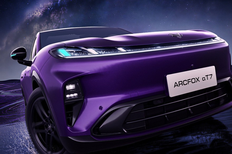 Анонсирован кроссовер Arcfox Alpha T7 от BAIC: спортивный имидж и, скорее всего, недорого