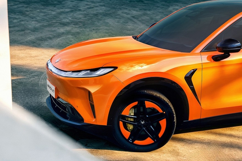 Анонсирован кроссовер Arcfox Alpha T7 от BAIC: спортивный имидж и, скорее всего, недорого