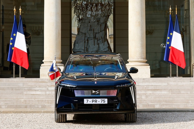 Эксклюзив для Макрона: удлинённый DS №7 Elysee с гидропневматической подвеской