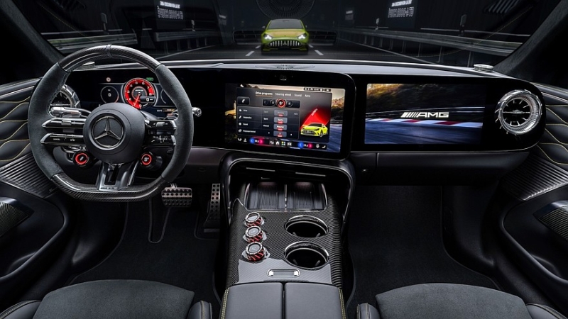 Электрический Mercedes-AMG GT 4-Door Coupe не должен был появиться на свет