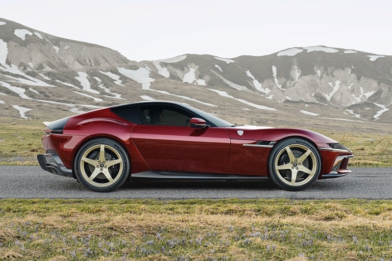 Ferrari 12Cilindri Manuale: очень дорогой симулятор МКП с «защитой от дурака»