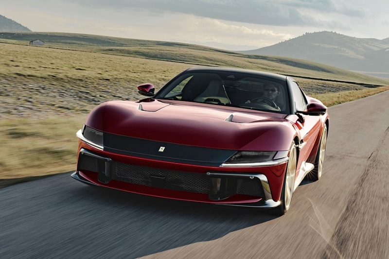Ferrari 12Cilindri Manuale: очень дорогой симулятор МКП с «защитой от дурака»