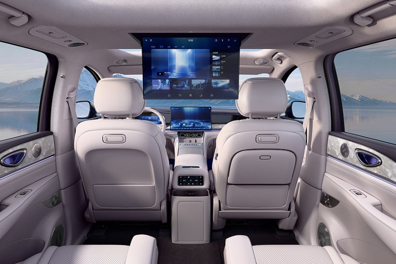 Флагман за флагманом: на подходе большой кроссовер BYD Sealion 08