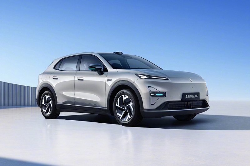 Кроссовер Deepal S05 от Changan, который появится в России, обновился в Китае