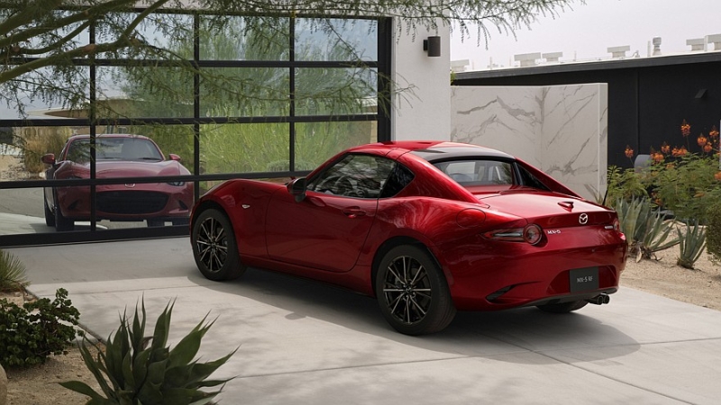 Mazda может перевести MX-5 на электротягу, хотя вариант с ДВС останется