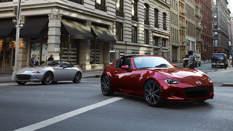 Mazda может перевести MX-5 на электротягу, хотя вариант с ДВС останется