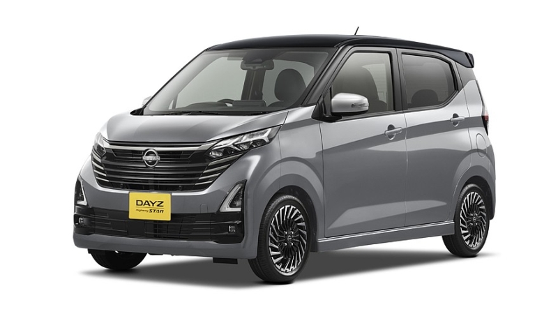 Nissan Dayz получил несколько обновок и вернул пару спецверсий