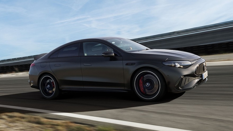 Новый Mercedes-AMG CLA 45: 680-сильная трёхмоторная установка, 2,7 секунды до «сотни»