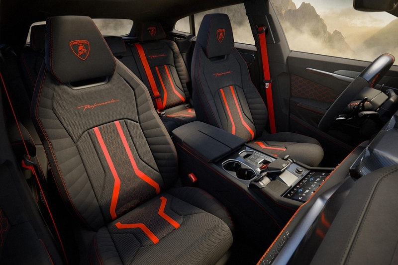 Рассекречен самый мощный серийный кроссовер Lamborghini – Urus SE Performante