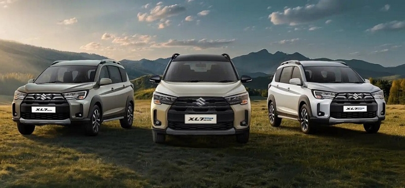 Рестайлинговый кроссвэн Suzuki XL7: более солидный облик и старая техника