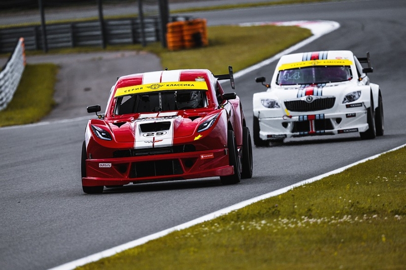 «Серия классика 2026» на Moscow Raceway третий этап – успех, эмоции и ретромагия!