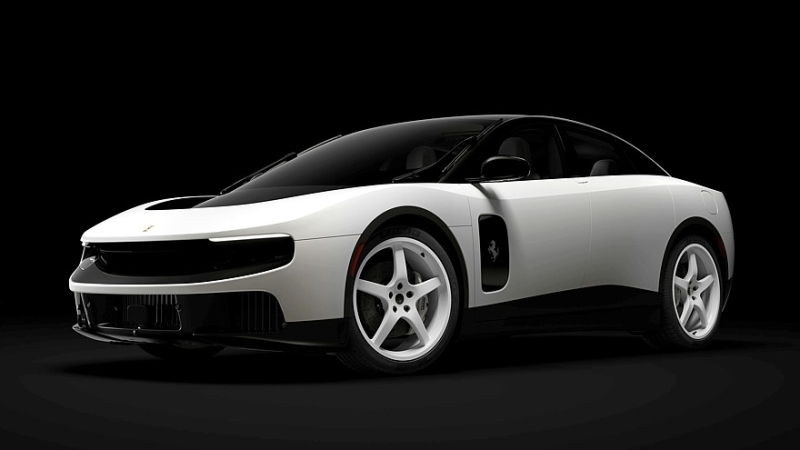 Весь в белом и за миллион: «нулевой» Ferrari Luce продадут на аукционе