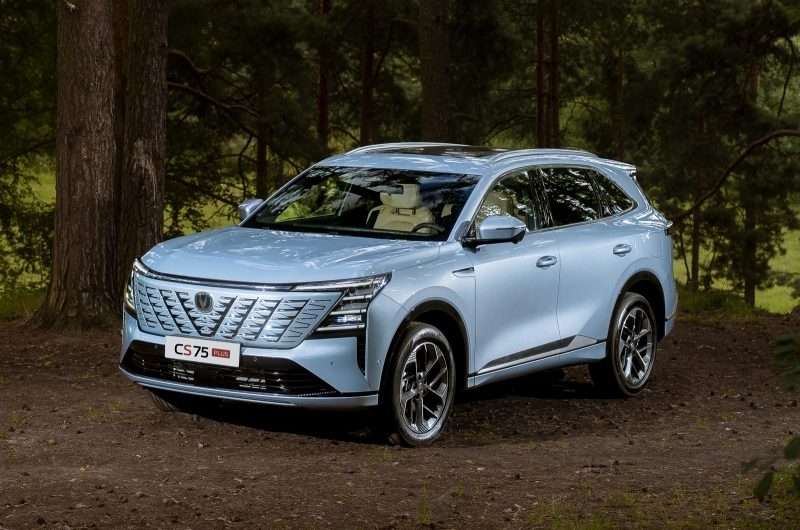 Выпуск кроссовера Changan CS75 Plus AWD стартует на Автоторе