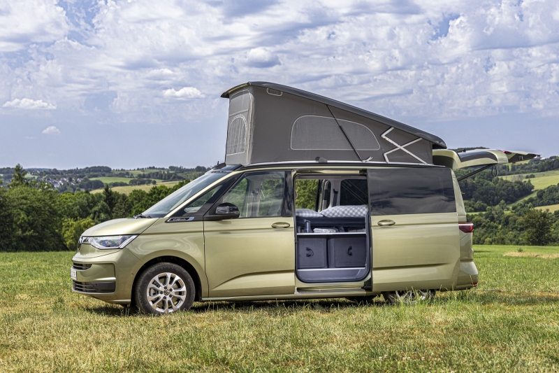 Volkswagen показал предвестников новых кемперов California Beach и ID. California Cruise