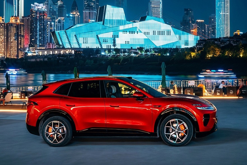 Changan готовится запустить в продажу новый кроссовер Qiyuan Q06