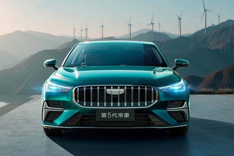 Седан Geely Emgrand нового поколения предложен с двумя моторами на выбор