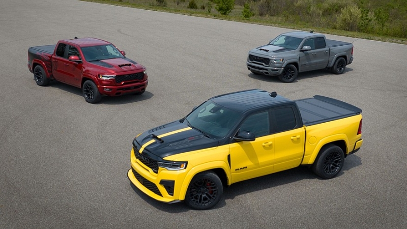 У пикапа Ram 1500 появилось семейство масл-траков Rumble Bee с моторами V8
